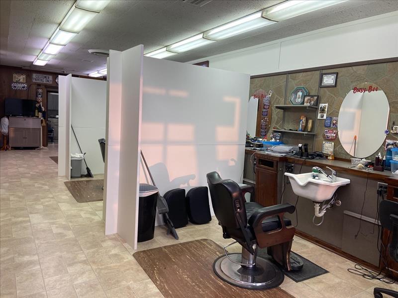 Busy Bee Barber Shop Glen Ellyn, IL